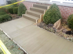 concrete steps by local concrete contractor